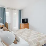 Blue Olymp 203 Z Basenem I Sauna By Renters Apartamento Kołobrzeg
